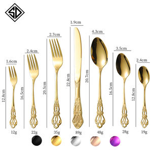 Set Peralatan Makan Pisau Sendok Garpu Mewah Gaya Barok Vintage Emas Stainless Steel untuk Pernikahan - Product Image 3