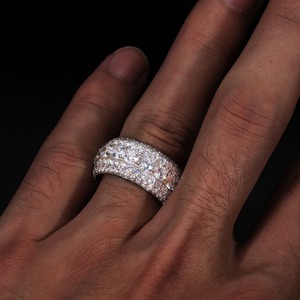 Anillo de Eternidad Hip Hop con Incrustaciones de Moissanita VVS, Plata 925, Certificado GRA, Estilo Rapero, 5 Hileras, Brillante y Deslumbrante para Hombre, Pasa el Test de Diamantes - Product Image 4