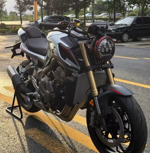 Vente de motos d'occasion à bas <span class=keywords><strong>prix</strong></span> avec un aspect impeccable - Product Image 1