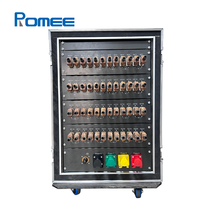 Boîte de distribution d'alimentation intelligente triphasée indépendante à 48 canaux et 4 kW pour le contrôle de la tension sur scène d'événements DJ