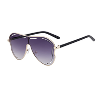 Montures de lunettes surdimensionnées classiques tendance Uv400 Lunettes de luxe pour femmes Ins Lunettes de soleil de créateur Logo personnalisé