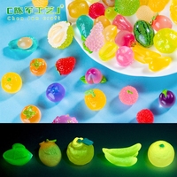 Miniaturas luminosas de frutas pequeñas, fresa y durian, caja sorpresa adorable, accesorios decorativos DIY, mini adornos