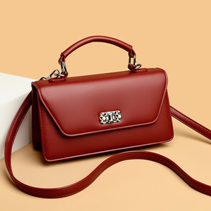 <span class=keywords><strong>Sac</strong></span> à main ALL4 2026 Premium pour femme, nouveau style <span class=keywords><strong>de</strong></span> niche, luxe léger, rétro, color-block, petit <span class=keywords><strong>sac</strong></span> <span class=keywords><strong>carré</strong></span> à bandoulière et croisé - Product Image 6