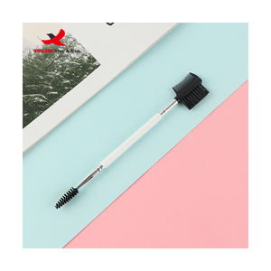 Outil de maquillage double brosse à prix réduit pour approvisionnement mixte, avec 3 brosses à spoolie différentes, pour le façonnage des sourcils et des cils, et peigne à cils - Product Image 4
