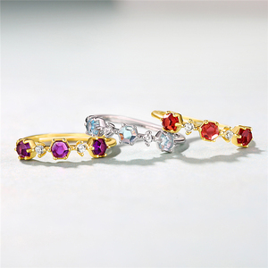 3 piedra diseño llano puro plata Mystic Topaz Anillo para el día de la Madre Regalos - Product Image 6