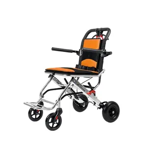 Fauteuil roulant pliable pour avion, fauteuil roulant en alliage d'aluminium ultra-léger, un <span class=keywords><strong>moyen</strong></span> de transport pour les personnes handicapées. - Product Image 3