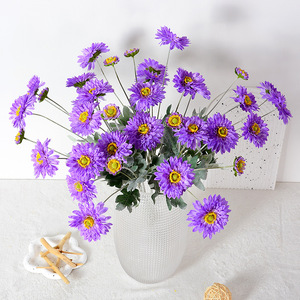Flor Artificial de Crisantemo de Seda, Color Morado, 4 Cabezas, Decoración para el Hogar, Accesorio para Bodas - Product Image 1