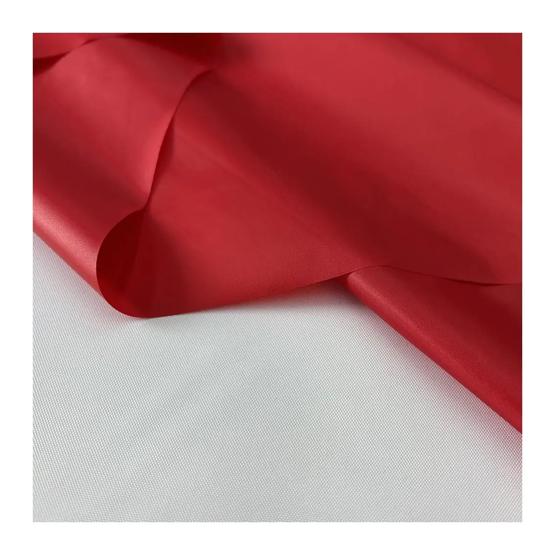 Thiết kế mới Trọng lượng nhẹ vải không thấm nước PA tráng Polyester taffeta vải cho siêu nhẹ túi để bán