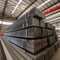 Barre d'angle en acier Q235B en gros, prix par tonne, barre d'angle en acier au carbone et galvanisé à 90 degrés, et acier inoxydable