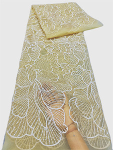 Venta al por mayor de encaje de lentejuelas con purpurina <span class=keywords><strong>bordado</strong></span> de flores <span class=keywords><strong>tela</strong></span> teñida de malla diseño simple mujeres vestido de boda vestido de fiesta trajes de escenario - Product Image 4