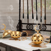 Brûleur d'encens en métal de conception de lune en forme d'étoile pour la décoration intérieure pour le bois de santal et les cadeaux souvenirs en boîte d'encens en vente