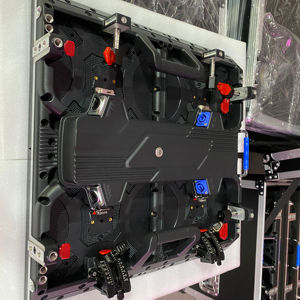 Écrans publicitaires numériques portables extérieurs PushunLED La scène de location à grand écran affiche la signalisation numérique large gamme de couleurs P1.953 P2.604 - Product Image 3