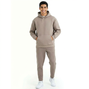 Ensemble sweat-shirt et jogging pour homme avec logo personnalisé, survêtement grande taille, sweat-shirt à capuche et pantalon de survêtement en gros - Product Image 1