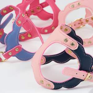 Arnés de cuero premium resistente para perros grandes, con acolchado y hebillas metálicas extrafuertes, para paseos. - Product Image 6