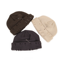 Syh1137 Distressed Beanie Winter Gebreide Hoeden Trendy Metalen Ringen Pin Hiphop Skull Cap
