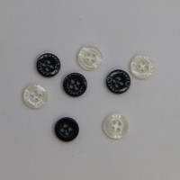 Kancing Resin Flatback 4 Lubang Berkualitas Tinggi Ramah Lingkungan Dapat Disesuaikan Dekorasi Rhinestone Berkilau Tinggi Merek OWIDEA Model
