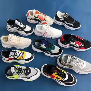 Zapatos de Fútbol de Segunda Mano de Alta Calidad al por Mayor, Marca CX, Unisex, de Fujian, China - Product Image 1