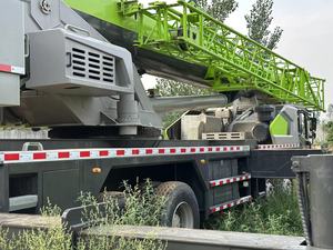 Grúa sobre Camión Zoomlion ZTC500H de 50T Usada Premium, Elevación Suave, Piezas Hidráulicas Confiables para Trabajos de Ingeniería - Product Image 5