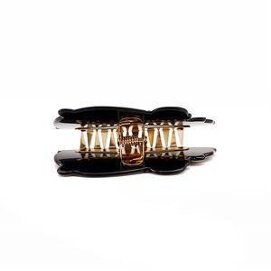 كانيان تصميم بسيط ابيض مشبك شعر اسيتات نقشة لطيفة على شكل أخطبوطة حيوان مشبك مخلب حسب الطلب - Product Image 4