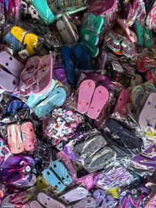 Neue Kinder-Cartoon-Flip-Flops Sommer Outdoor Rutschfeste Badezimmer Strand Hausschuhe Großhandel - Product Image 4