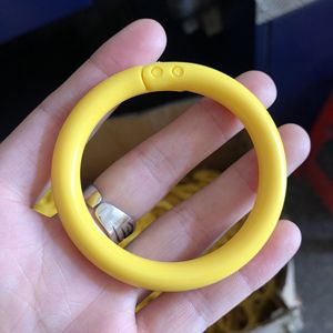 Großhandel farbigen Kunststoff Kreis offenen Ring 22mm 25mm 32mm bunten Ring für Notebook Binder Ring Spielzeug DIY Keychaain Zubehör - Product Image 5
