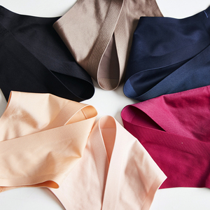 Vente en gros T-back sexy sans couture, Sous-vêtements solides en <span class=keywords><strong>soie</strong></span> glacée pour femmes, Culottes, Strings pour dames - Product Image 5