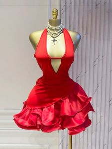 เดรสแฟชั่นผู้หญิงสำหรับฤดูร้อน ดีไซน์หวานสดใส คอวีลึก สายคล้องคอ เปิดหลัง ไม่มีแขน แต่งระบาย - Product Image 6