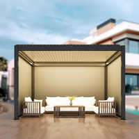Pergola en alliage d'aluminium au design luxueux avec toit à lames orientables et écran pour terrasse/balcon moderne et projets résidentiels haut de gamme