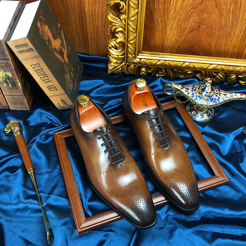 สีน้ำตาล