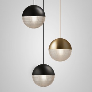 Alla moda lampada <span class=keywords><strong>a</strong></span> <span class=keywords><strong>sospensione</strong></span> in ferro con sfera di vetro per <span class=keywords><strong>camera</strong></span> <span class=keywords><strong>da</strong></span> <span class=keywords><strong>letto</strong></span> laterale lampada <span class=keywords><strong>a</strong></span> <span class=keywords><strong>sospensione</strong></span> <span class=keywords><strong>da</strong></span> cucina <span class=keywords><strong>lampadari</strong></span> in vetro per la casa - Product Image 3