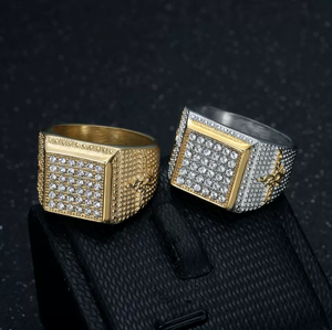 Anillo de Hombre Estilo Hip-hop Europeo y Americano, de Acero Inoxidable, Chapado en Oro, con Incrustaciones de Diamantes, Diseño Persa Zoroastriano - Product Image 2