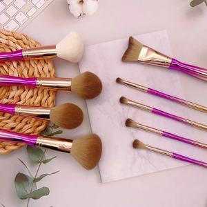 Ensemble de 9 pinceaux de maquillage avec logo personnalisé, poils synthétiques, manche en plastique, pinceau à raser pour le visage et les yeux, pinceaux cosmétiques professionnels pour filles - Product Image 6