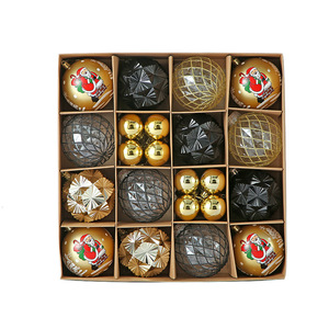 Nuevo diseño exquisitas <span class=keywords><strong>bolas</strong></span> <span class=keywords><strong>de</strong></span> Navidad transparentes <span class=keywords><strong>de</strong></span> oro adornos <span class=keywords><strong>de</strong></span> Navidad <span class=keywords><strong>de</strong></span> plástico inastillables para decoraciones <span class=keywords><strong>de</strong></span> árboles <span class=keywords><strong>de</strong></span> Navidad - Product Image 2