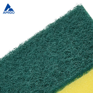 ฟองน้ำทำความสะอาดอามิโก้ แพ็ค 3 ชิ้น สีเขียว รูปทรงสี่เหลี่ยมผืนผ้า สำหรับล้างจาน หม้อ และกระทะ - Product Image 4