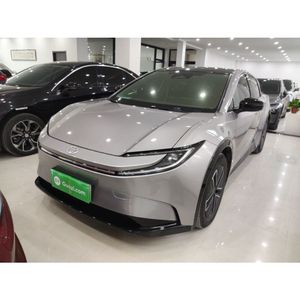 Guazi Véhicule d'occasion 2025 Toyota BZ5 Véhicule électrique à batterie (BEV) Automatique 5 places SUV Conduite à gauche, Offre Spéciale pour les flottes de SUV électriques écologiques - Product Image 1