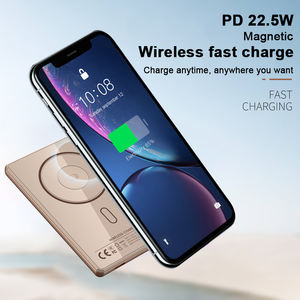 <span class=keywords><strong>Prix</strong></span> de gros d'usine 5000mah Banque d'alimentation magnétique Banque d'alimentation portable sans fil pour téléphone avec support pour téléphone - Product Image 4