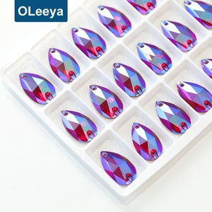 Fabricación de Pedrería de Cristal 5A de la Mejor Calidad, Forma de Lágrima, 10.5*18mm, Color Siam Claro, PS, para Coser en Prendas - Product Image 1