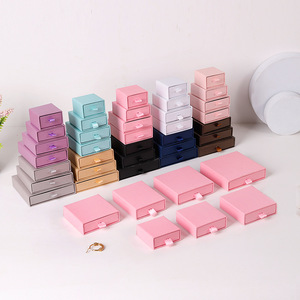 Boîte cadeau pour bijoux de style tiroir <span class=keywords><strong>A1</strong></span> avec ruban de tirage, intérieur en velours, finition mate, plusieurs tailles, plusieurs couleurs, logo personnalisé - Product Image 3