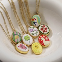 Collier pendentif émail coloré pour femme, en laiton plaqué or 18 carats, avec breloques fruit, animal et floral dessinées à la main, sur chaîne perlée