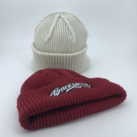 Bonnets tricotés personnalisés Yukaihe pour l'hiver, avec revers, broderie, couleur unie, unisexe, chauds