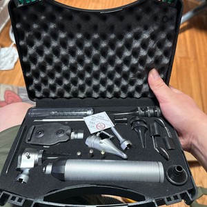 Gesichts untersuchung skit, Ophthalmoskop, Otoskop, Nasen dilatator, Hals untersuchung usw. können auf Kleintiere überprüft werden - Product Image 5