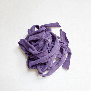Retazos de Tela de Algodón y Terileno de Alta Calidad, Color Violeta, Residuos Textiles de Bangladesh - Product Image 3