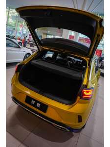 VW <span class=keywords><strong>T</strong></span>-<span class=keywords><strong>ROC</strong></span> <span class=keywords><strong>Taigo</strong></span> 2025 Modelo 300TSI DSG Edición Starlight de Dos Ruedas Motrices, Tianjin Worlink Automobile, Volkswagen <span class=keywords><strong>Taigo</strong></span> <span class=keywords><strong>T</strong></span>-<span class=keywords><strong>ROC</strong></span> - Product Image 6