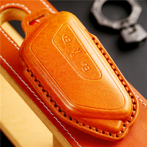 Custodia portachiavi per auto fatta a mano in vera pelle per 2020-2024 VW ID3 ID4 MK8 Golf GTI Skoda Octavia custodia intelligente per chiave - Product Image 3