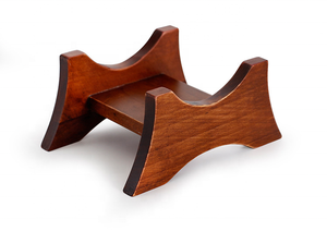 מפעל ישירות מוכר 850ML 1000ML זול ייחודי עתיק יד בניפוח חבית בצורת זכוכית יין לגין עם עץ stand - Product Image 4