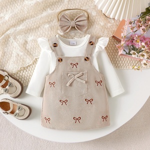 Meiqiai <span class=keywords><strong>Set</strong></span> di Abbigliamento per Bambini Stile Europeo e Americano, Collezione Autunnale, Vestito con Bretelle e Fiocco in Cotone, Tutina a Maniche Lunghe e Gonna - Product Image 3