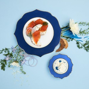 Set di Piatti e Ciotole in Ceramica con Motivi Floreali Vivaci, Stoviglie in Porcellana con Farfalle Disegnate a Mano per Cucina Bohémien e Regali - Product Image 4