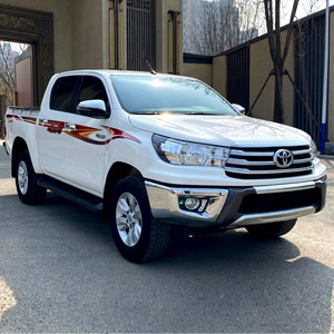 Camioneta Hilux 4x4 Doble Cabina Usada, Motor Diésel Turbo >8L, Neumáticos R18, 2024, Automática, Buen Estado, Todoterreno, Cuero Oscuro - Product Image 1