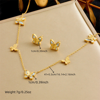 Ensemble de bijoux en acier inoxydable doré avec collier, bracelet et boucles d'oreilles papillon, ailes scintillantes, chaîne câble, clous d'oreilles, pour femmes, vente en gros, personnalisable OEM