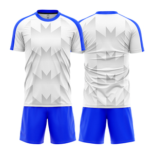 Set da Calcio Personalizzato con Stampa a Trasferimento Termico, Asciugatura Rapida, Traspirante, Antibatterico, Taglie Grandi, Manica Corta, Collo Alto, Colori a Blocchi - Product Image 2